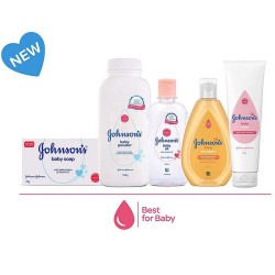 Johnson's Baby Gift Set with Organic Cotton Baby T-Shirt (7 Pieces) Johnson's Baby Gift Set with Organic Cotton Baby T-Shirt (7 Pieces)